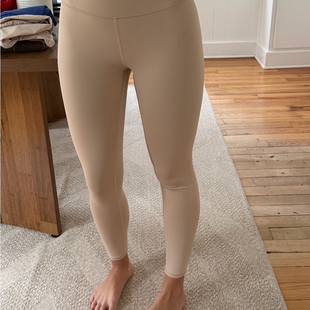 Alo airbrush leggings